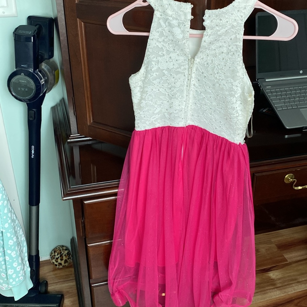 Girls Special Occasion detailed, sparkly white & magenta pink hi-low dress💖 - Picture 5 of 9